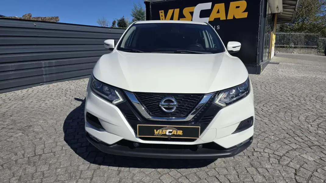 Nissan Qashqai 2019 - 18990 EUR, 110000 km - AUTO.MOTO.pt - 110000km - foto 13 de 31