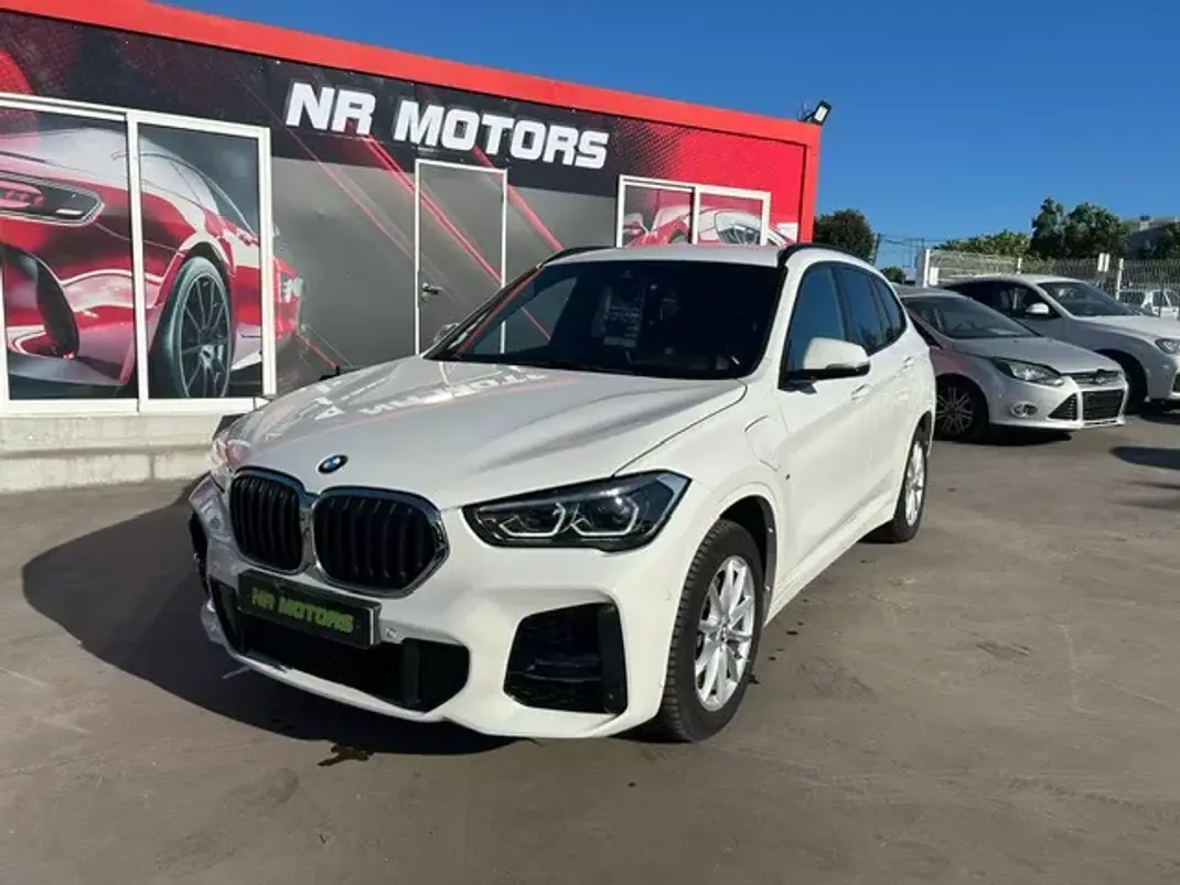 BMW X1 2021 - 31990 EUR, 43500 km - AUTO.MOTO.pt - 43500km - foto 2 de 19