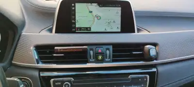 BMW X2 2018 - 27900 EUR, 76710 km - AUTO.MOTO.pt - 76710km - foto 10 de 22