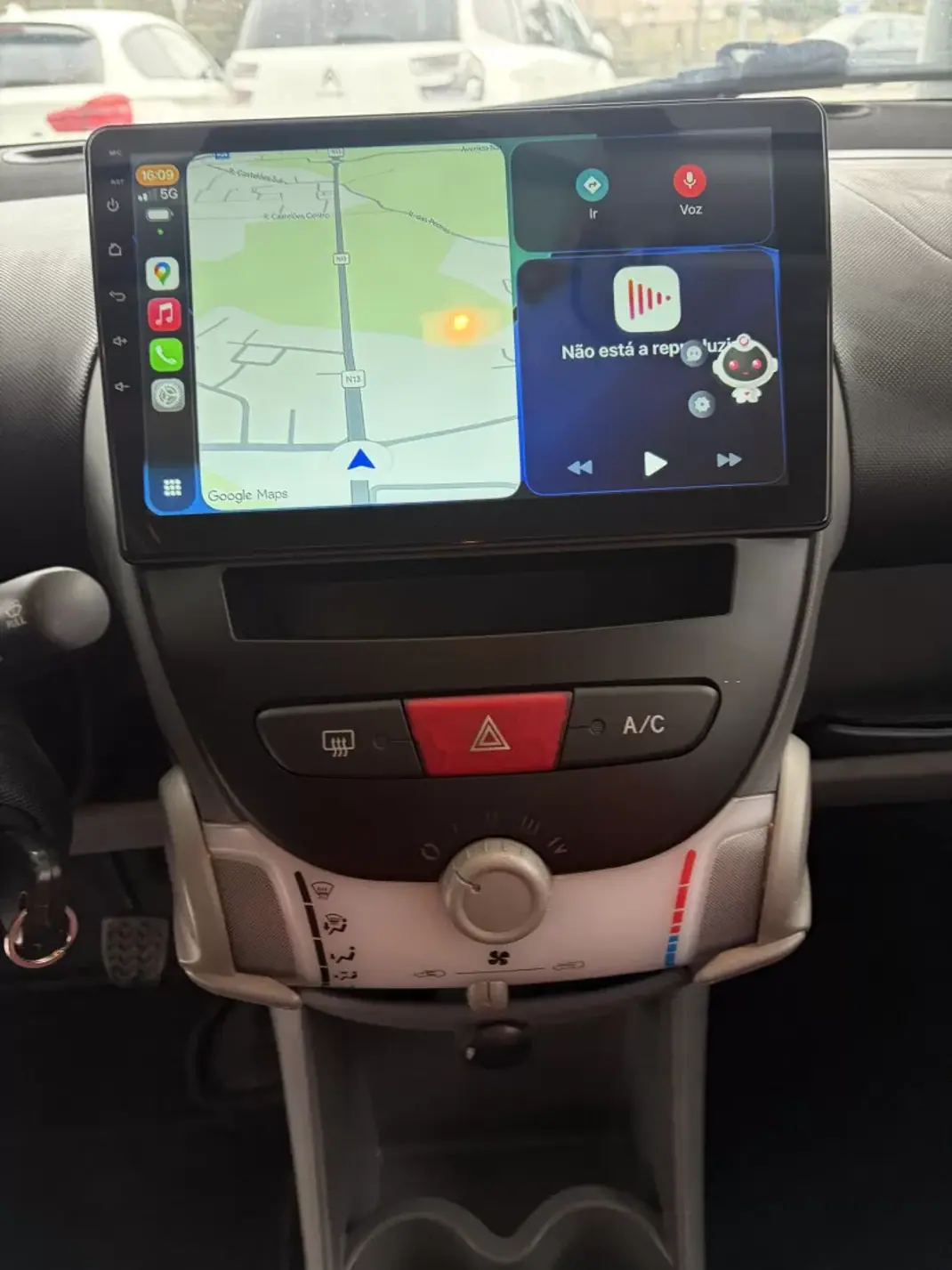 Peugeot 107 2007 - 8490 EUR, 51827 km - AUTO.MOTO.pt - 51827km - foto 11 de 14