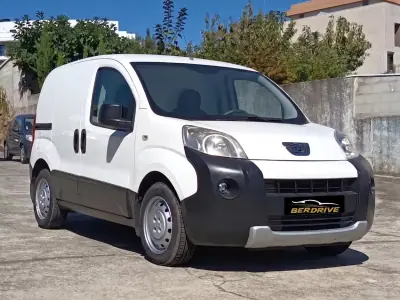 Peugeot Bipper 2013 - 5500 EUR, 174408 km - foto 2 de 7