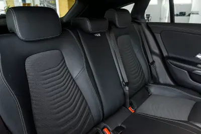 Mercedes-Benz CLA 250 2023 - 31500 EUR, 78954 km - AUTO.MOTO.pt - 78954km - foto 42 de 43
