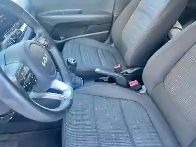 Kia Stonic 2023 - 14990 EUR, 57258 km - AUTO.MOTO.pt - 57258km - foto 11 de 12