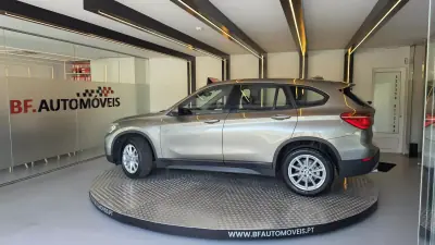 BMW X1 2016 - 22500 EUR, 76896 km - AUTO.MOTO.pt - 76896km - foto 15 de 61