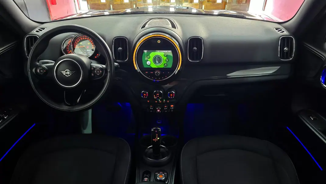 MINI Countryman 2019 - 18990 EUR, 154427 km - 154427km - foto 18 de 68