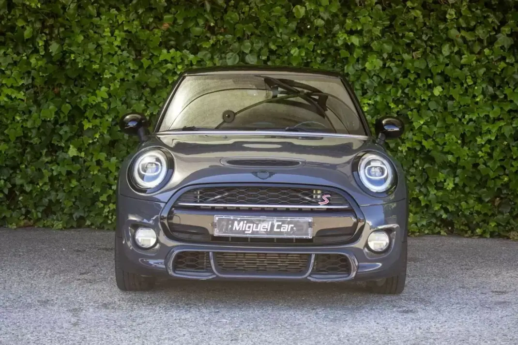 MINI 5 Portas 2019 - 24900 EUR, 105000 km - AUTO.MOTO.pt - 105000km - foto 2 de 17