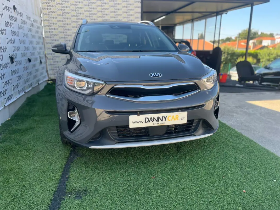 Kia Stonic 2021 - 16490 EUR, 82000 km - 82000km - foto 3 de 12