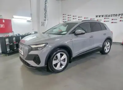 Audi Q4 e-tron 2021 - 27900 EUR, 85105 km - AUTO.MOTO.pt - 85105km - foto 2 de 19