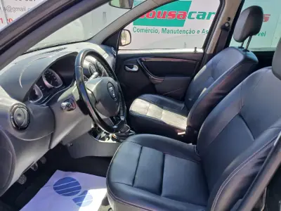 Dacia Duster 2011 - 9650 EUR, 102884 km - 102884km - foto 16 de 26