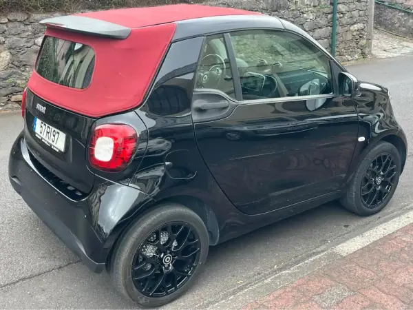 Smart Fortwo Cabrio 2016 - 14750 EUR, 50604 km - AUTO.MOTO.pt - 50604km - foto 2 de 7