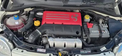 Abarth 595 2015 - 14990 EUR, 72000 km - AUTO.MOTO.pt - 72000km - foto 14 de 14