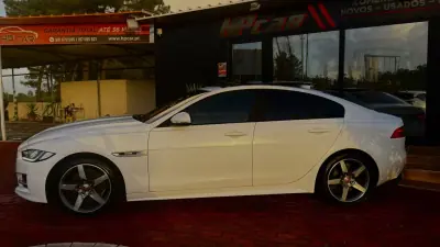 Jaguar XE 2017 - 16990 EUR, 190000 km - AUTO.MOTO.pt - 190000km - foto 6 de 28