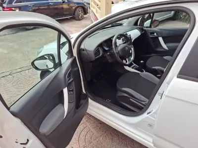 Citroën C3 2010 - 6500 EUR, 191000 km - AUTO.MOTO.pt - 191000km - foto 15 de 33
