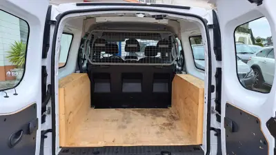 Renault TRAFIC L2H1 125CV 2019 - 19900 EUR, 106110 km - AUTO.MOTO.pt - 106110km - foto 8 de 24