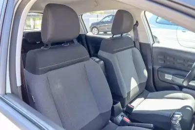 Citroën C3 2018 - 9990 EUR, 89000 km - AUTO.MOTO.pt - 89000km - foto 17 de 28