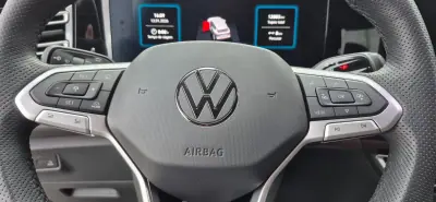 Volkswagen Tiguan 2025 - 48000 EUR, 12000 km - AUTO.MOTO.pt - 12000km - foto 13 de 40