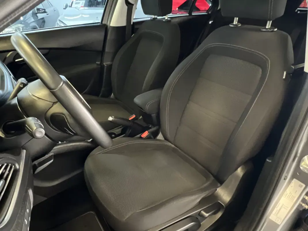 Fiat Tipo Station Wagon 2017 - 9490 EUR, 120000 km - AUTO.MOTO.pt - 120000km - foto 9 de 30