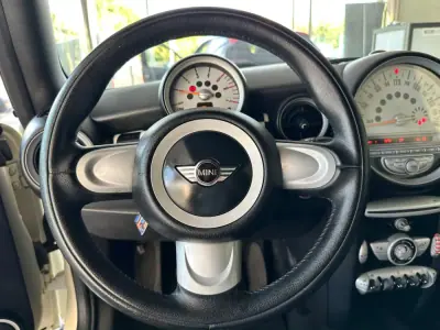 MINI 3 Portas 2008 - 9390 EUR, 182407 km - 182407km - foto 11 de 38