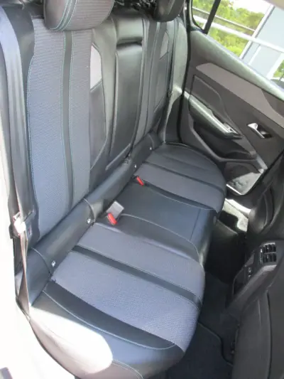 Peugeot 308 2022 - 17250 EUR, 138398 km - AUTO.MOTO.pt - 138398km - foto 20 de 20