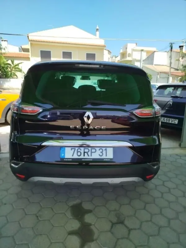 Renault Espace 2016 - 17000 EUR, 135000 km - AUTO.MOTO.pt - 135000km - foto 3 de 4