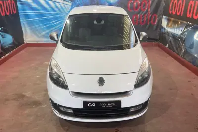 Renault Grand Scénic 2012 - 8899 EUR, 230000 km - AUTO.MOTO.pt - 230000km - foto 7 de 41