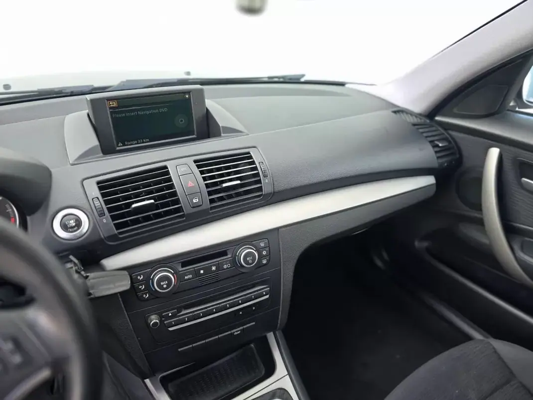 BMW 118 2008 - 6750 EUR, 226114 km - AUTO.MOTO.pt - 226114km - foto 13 de 19