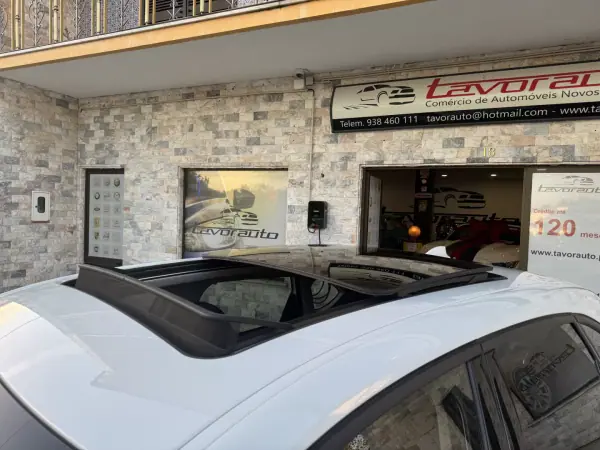 BMW 225xe Active Tourer 2018 - 18900 EUR, 68000 km - AUTO.MOTO.pt - 68000km - foto 32 de 52
