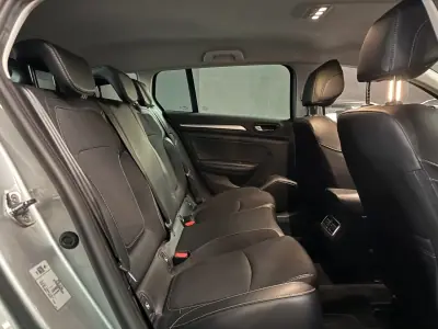 Renault Mégane Sport Tourer 2021 - 14990 EUR, 171050 km - AUTO.MOTO.pt - 171050km - foto 30 de 32