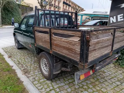 Mitsubishi L200 4X4 1999 - 9990 EUR, 251904 km - AUTO.MOTO.pt - 251904km - foto 5 de 6