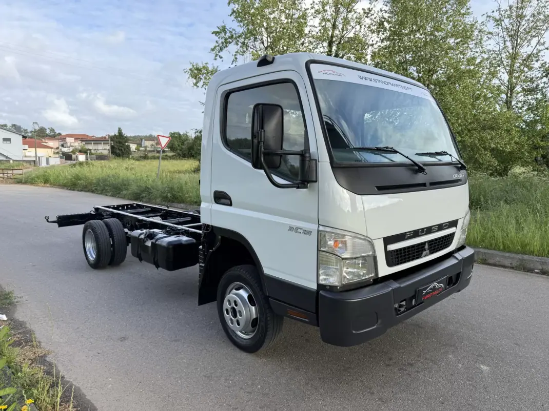 Mitsubishi 2011 - 19750 EUR, 190000 km - AUTO.MOTO.pt - 190000km - foto 1 de 22