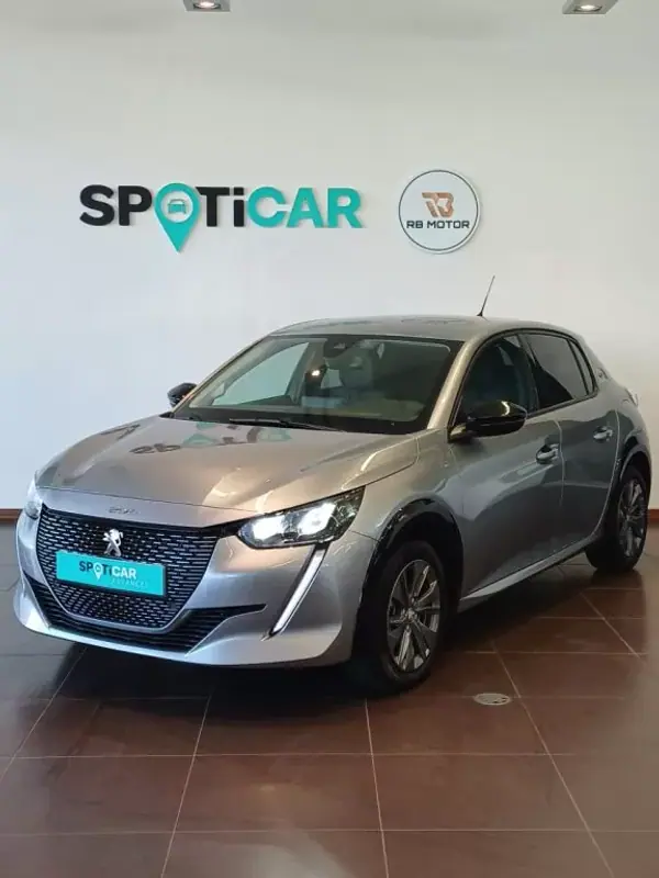 Peugeot 208 2023 - 20500 EUR, 24150 km - AUTO.MOTO.pt - 24150km - foto 3 de 45