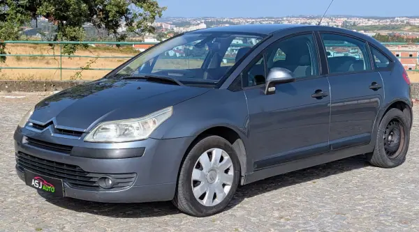 Citroën C4 2008 - 2500 EUR, 247852 km - AUTO.MOTO.pt - 247852km - foto 5 de 18
