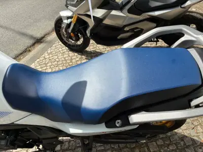 Honda XL 2023 - 8550 EUR, 16705 km - AUTO.MOTO.pt - 16705km - foto 11 de 14