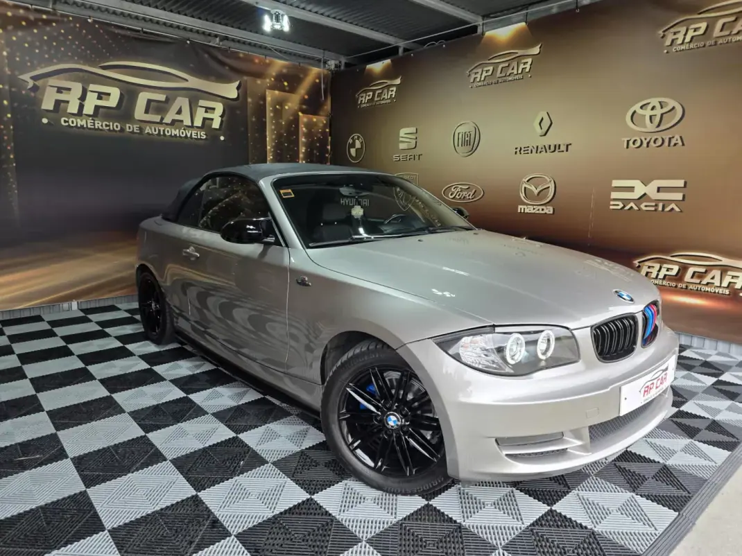 BMW 118 2009 - 13900 EUR, 163000 km - AUTO.MOTO.pt - 163000km - foto 20 de 20