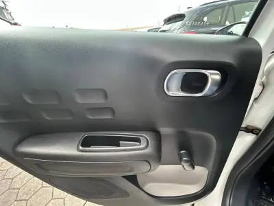 Citroën C3 2021 - 12990 EUR, 120161 km - AUTO.MOTO.pt - 120161km - foto 16 de 22