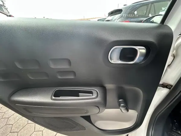 Citroën C3 2021 - 12990 EUR, 120161 km - AUTO.MOTO.pt - 120161km - foto 16 de 22