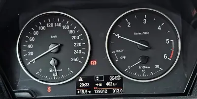 BMW 116 2017 - 16500 EUR, 129000 km - AUTO.MOTO.pt - 129000km - foto 12 de 28