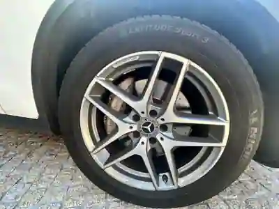 Mercedes-Benz GLC 250 2017 - 35500 EUR, 1998 km - 1998km - foto 7 de 15