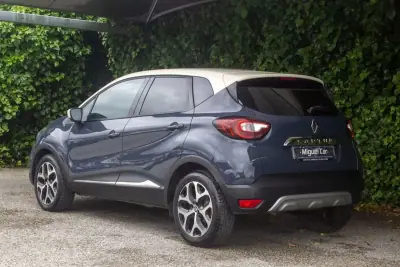 Renault Captur 2018 - 13900 EUR, 147700 km - AUTO.MOTO.pt - 147700km - foto 10 de 16