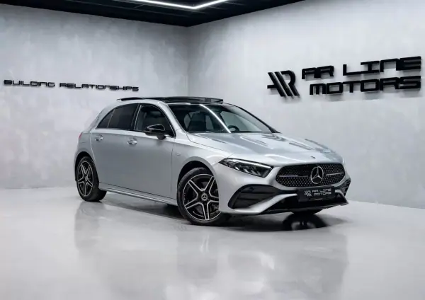 Mercedes-Benz A 250 E 8g  Dct Amg Line 2025 Hybrid Plug-In