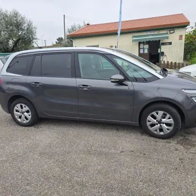Citroën C4 Spacetourer 2020 - 15950 EUR, 102250 km - AUTO.MOTO.pt - 102250km - foto 3 de 15