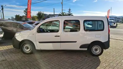 Renault Kangoo 1.5 DCI Express S/S Maxi Business 2019 - 18900 EUR, 190869 km - AUTO.MOTO.pt - 190869km - foto 8 de 31