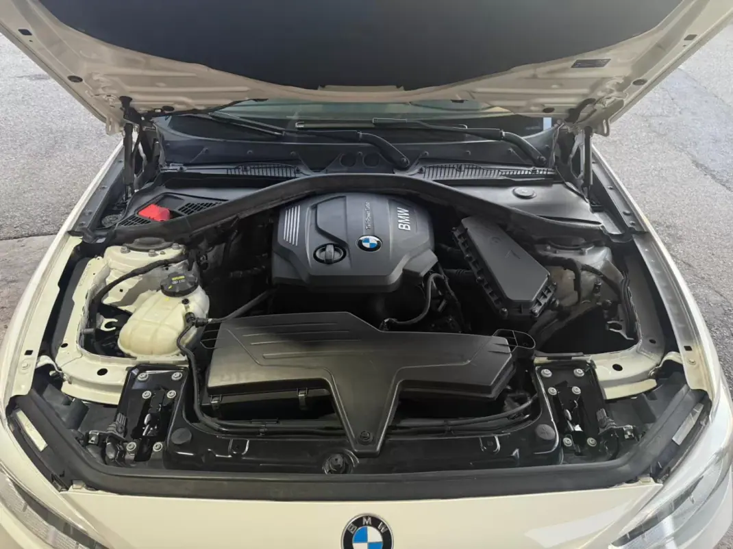 BMW 116 2016 - 18900 EUR, 140456 km - AUTO.MOTO.pt - 140456km - foto 29 de 29
