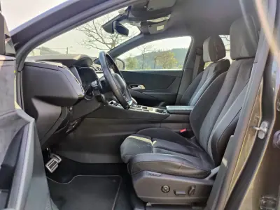 DS DS7 Crossback 2019 - 24990 EUR, 159000 km - AUTO.MOTO.pt - 159000km - foto 10 de 12