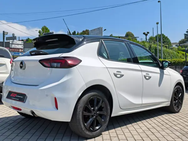 Opel Corsa 2023 - 15900 EUR, 36600 km - AUTO.MOTO.pt - 36600km - foto 6 de 17