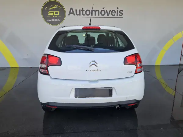Citroën C3 2015 - 6950 EUR, 87000 km - AUTO.MOTO.pt - 87000km - foto 4 de 9