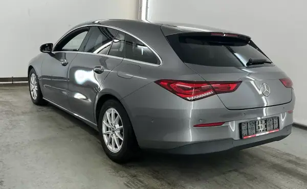Mercedes-Benz CLA 180 2020 - 19400 EUR, 133315 km - AUTO.MOTO.pt - 133315km - foto 3 de 7
