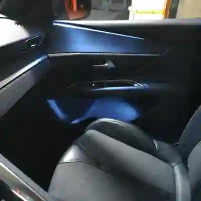 Peugeot 3008 2017 - 16300 EUR, 185179 km - 185179km - foto 9 de 15