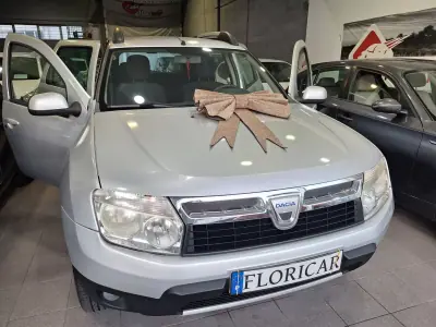 Dacia Duster 2010 - 7490 EUR, 202000 km - foto 3 de 20