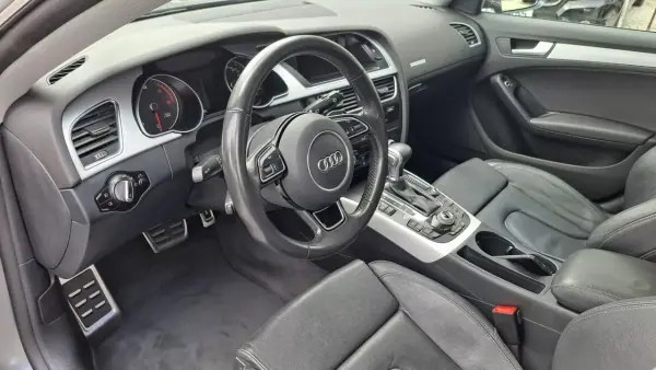 Audi A5 Sportback 2016 - 22500 EUR, 159375 km - AUTO.MOTO.pt - 159375km - foto 36 de 56